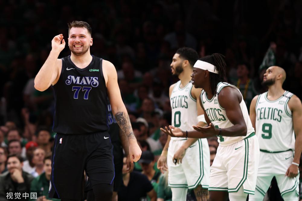 年轻球员因 年轻球员因